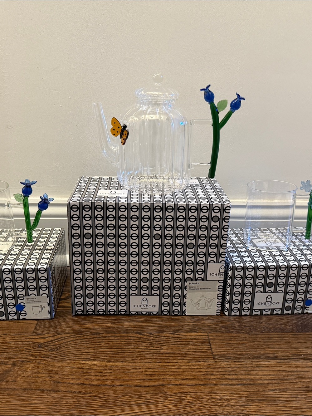 Ichendorf Milano Tea Set